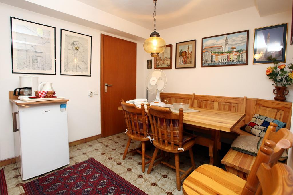 Parenzana Sea View Apartments Sk Portorož Extérieur photo
